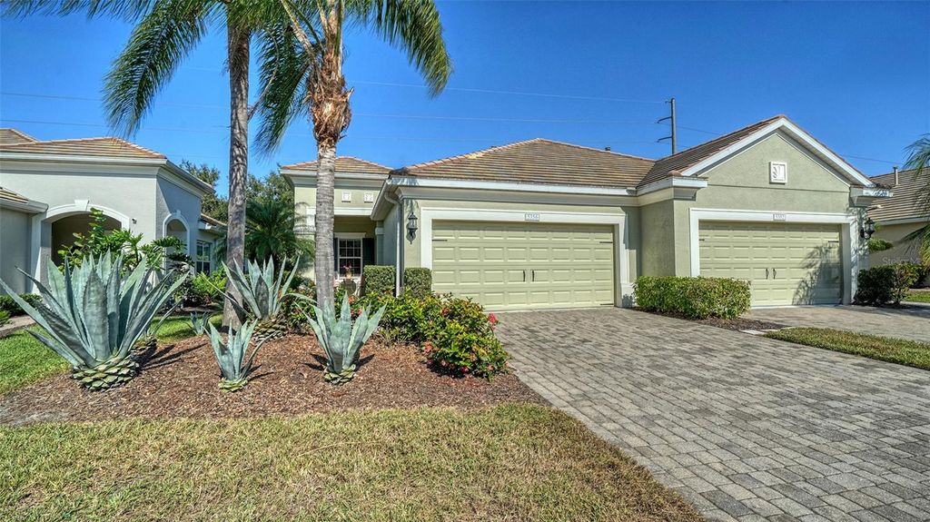 Photo of 5356 Fairfield Boulevard, Bradenton, FL 34203 (MLS # A4677818)