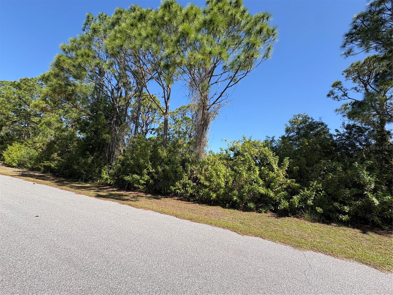 PORT CHARLOTTE SEC 059 - Land