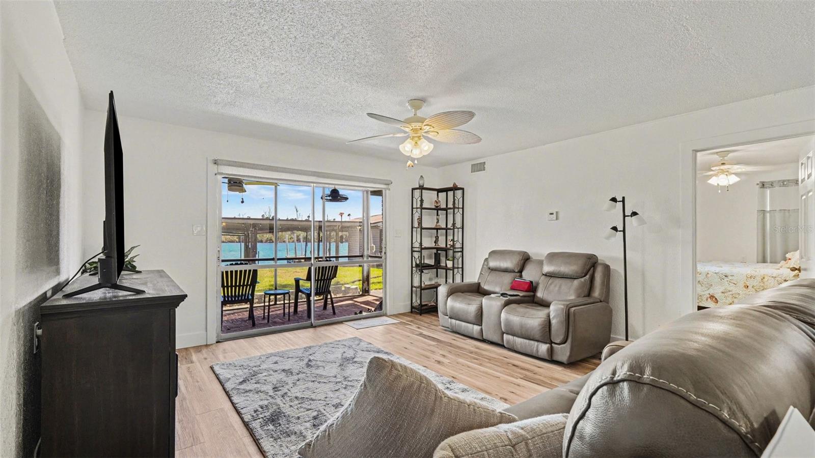 10684 W HALLS RIVER ROAD 2