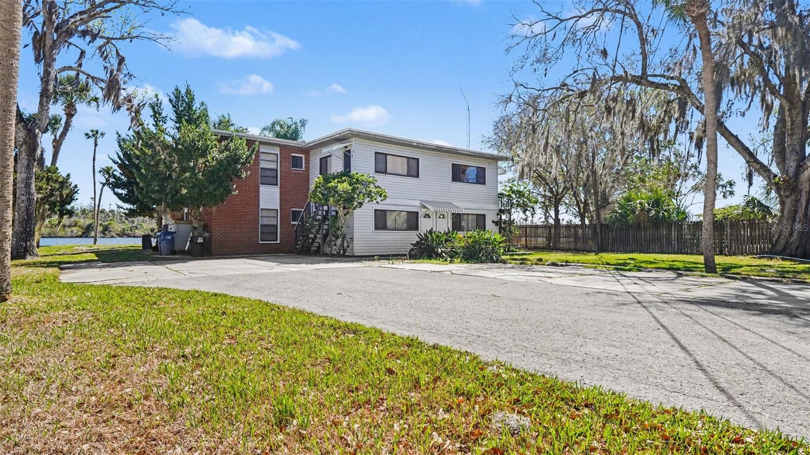 10684 W HALLS RIVER ROAD 2