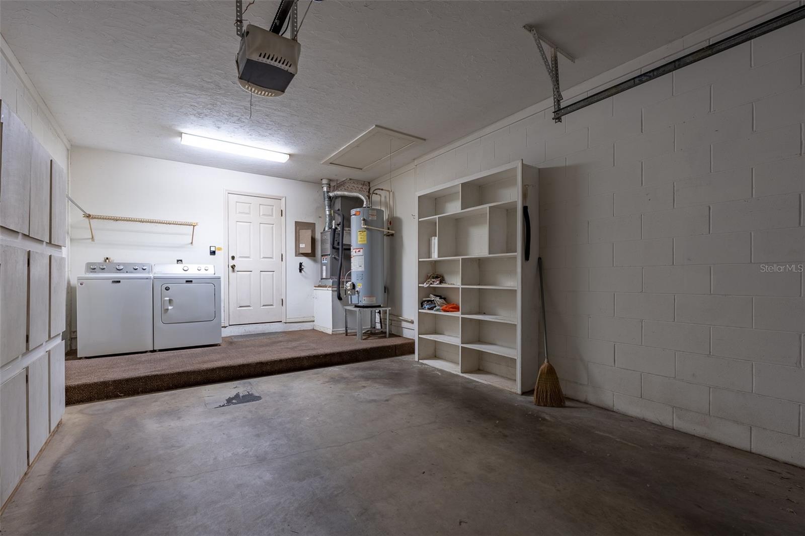 FOX MEADOW - Residential