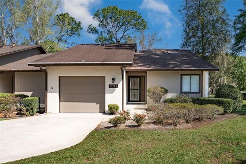 Photo of 1720 NE 38 Avenue, Ocala, FL 34470 (MLS # OM721767)