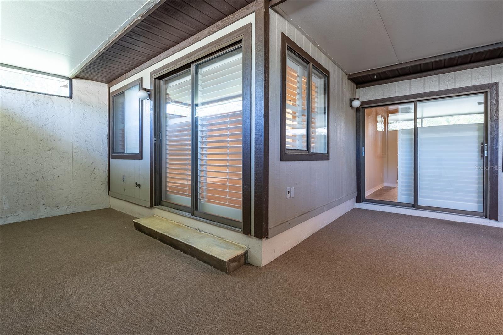 FOX MEADOW - Residential