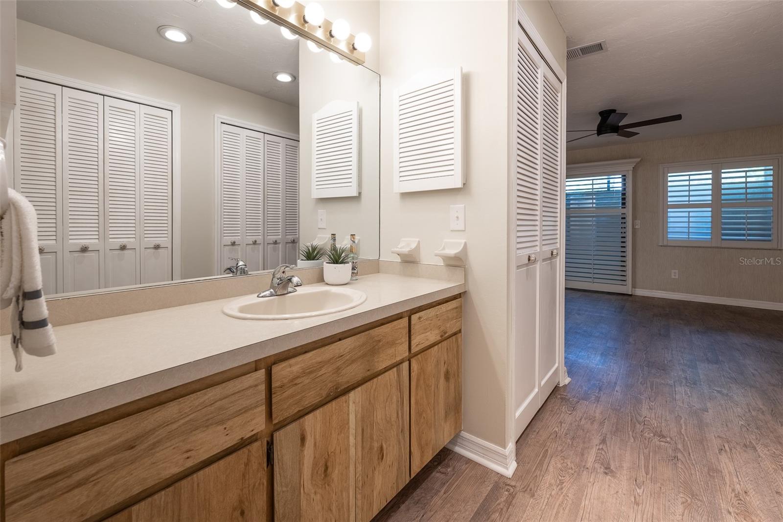 FOX MEADOW - Residential