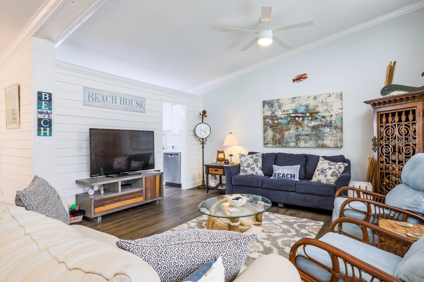 Riverwalk Condo - Residential