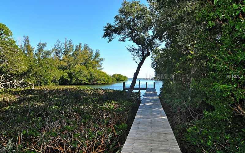 SLEEPY LAGOON - Residential