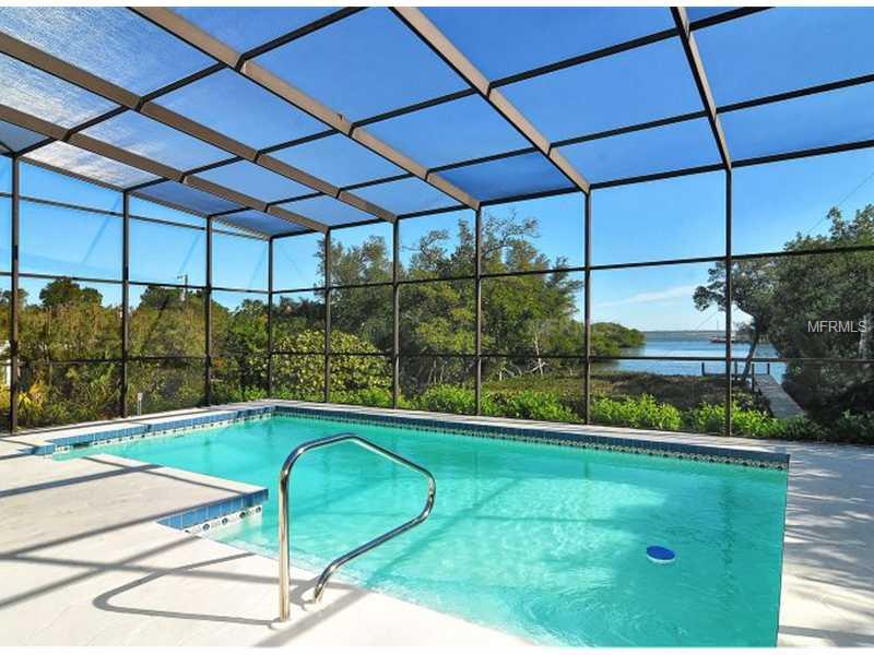 SLEEPY LAGOON - Residential