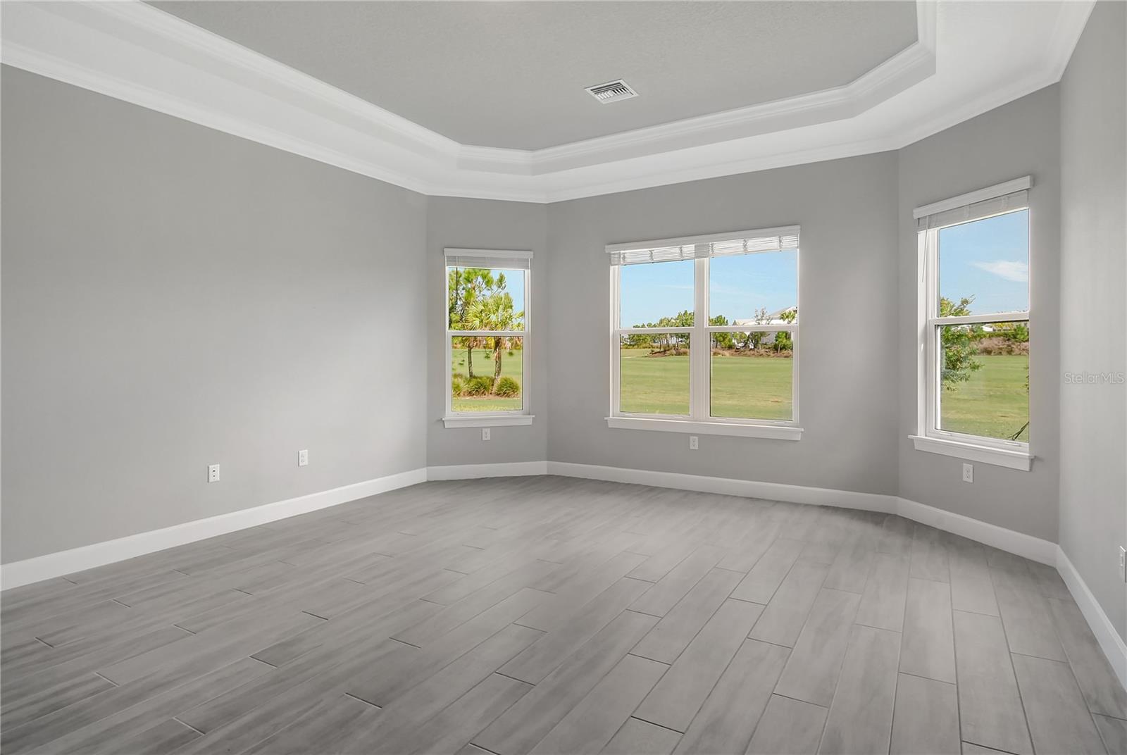 AZARIO ESPLANADE - Residential Lease
