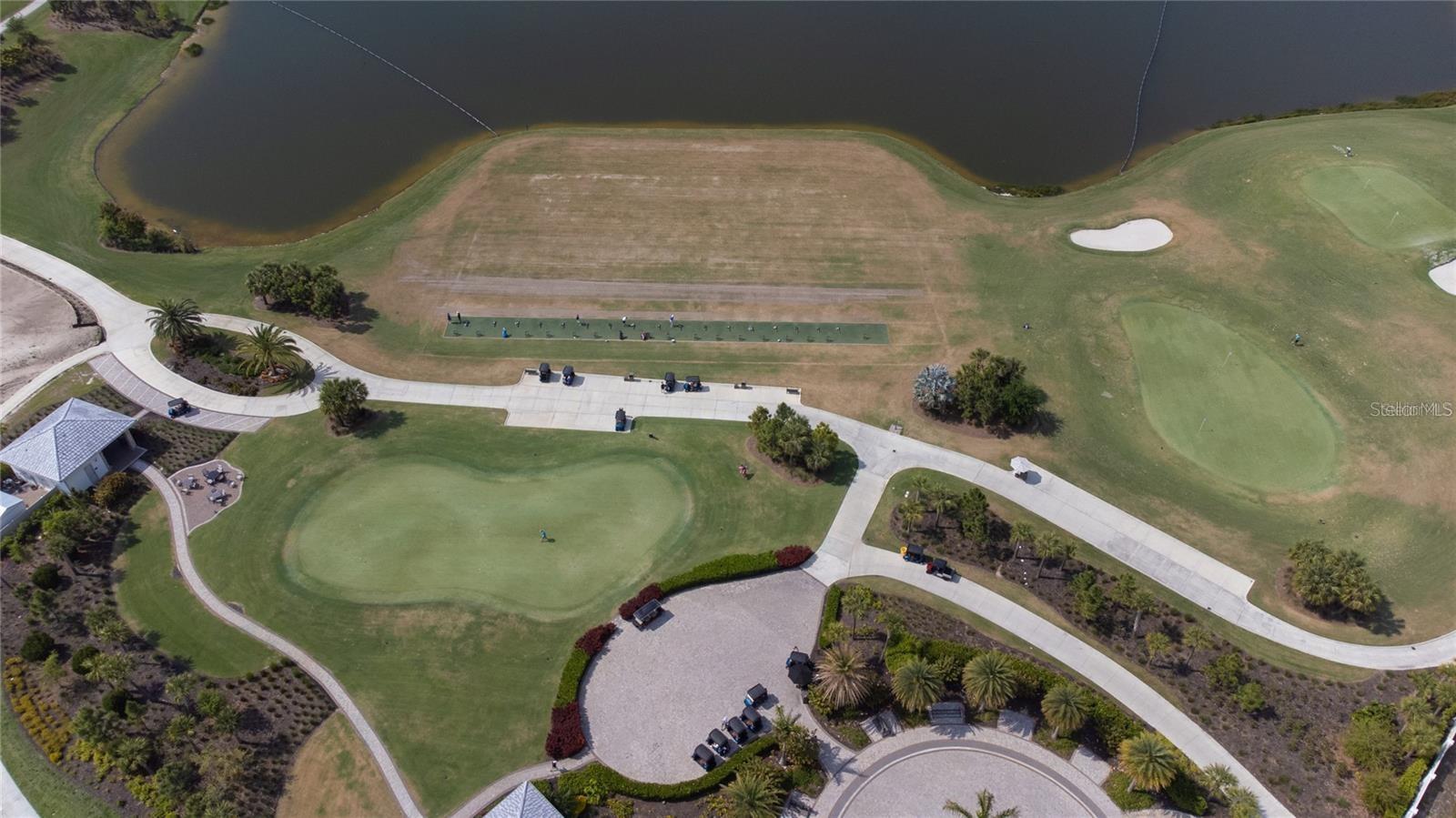AZARIO ESPLANADE - Residential Lease