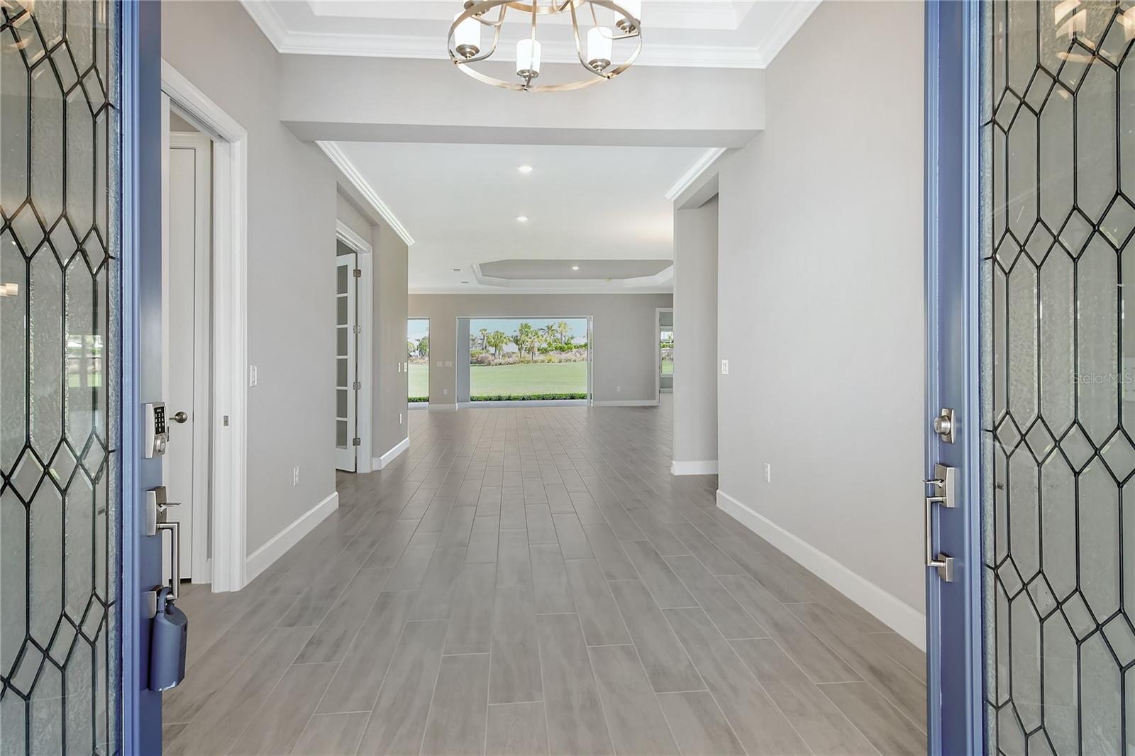 AZARIO ESPLANADE - Residential Lease