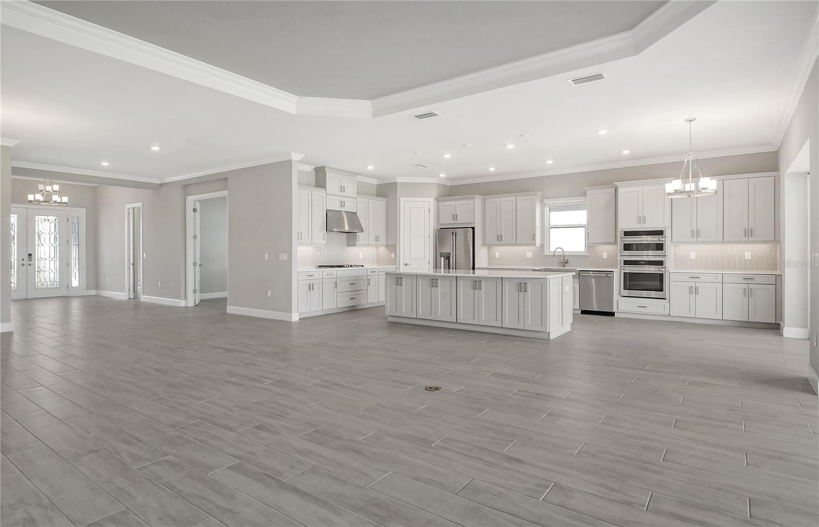 AZARIO ESPLANADE - Residential Lease