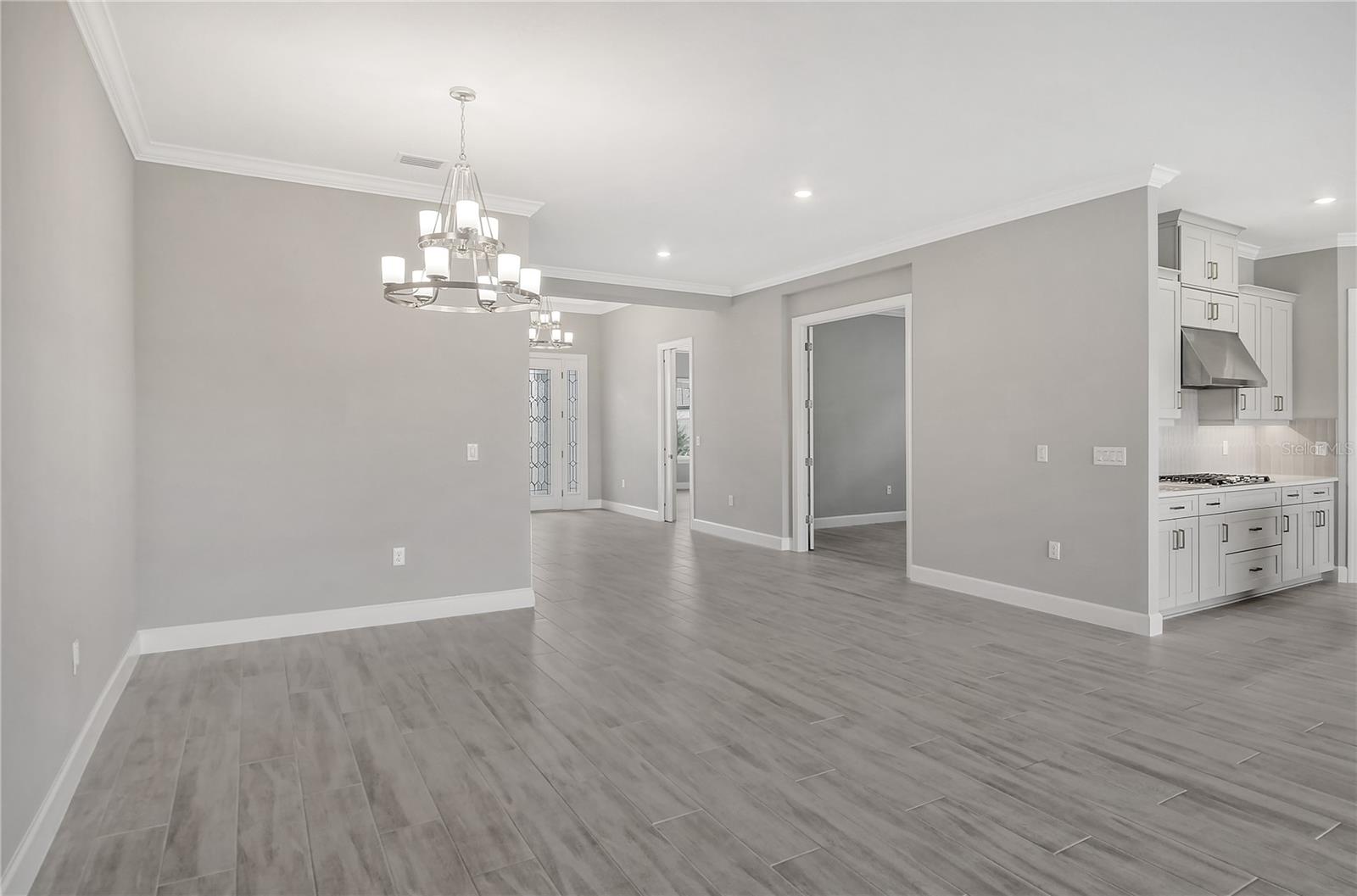 AZARIO ESPLANADE - Residential Lease