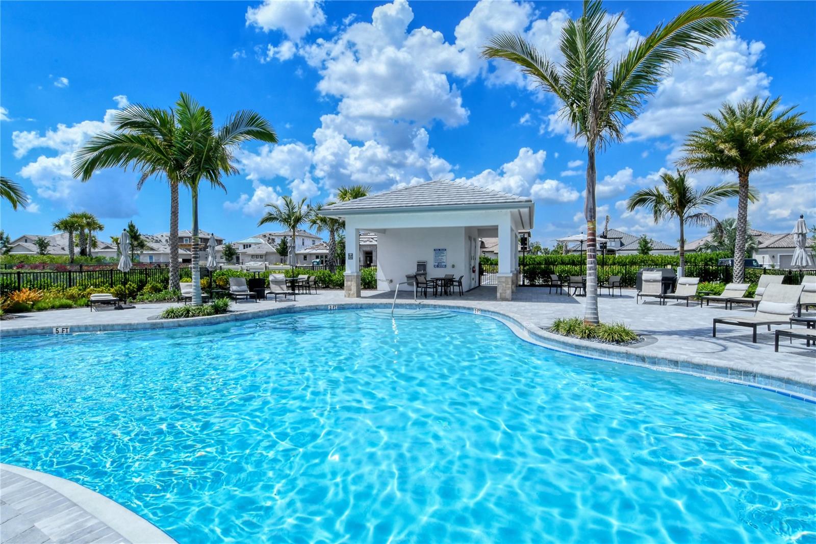 AZARIO ESPLANADE - Residential Lease