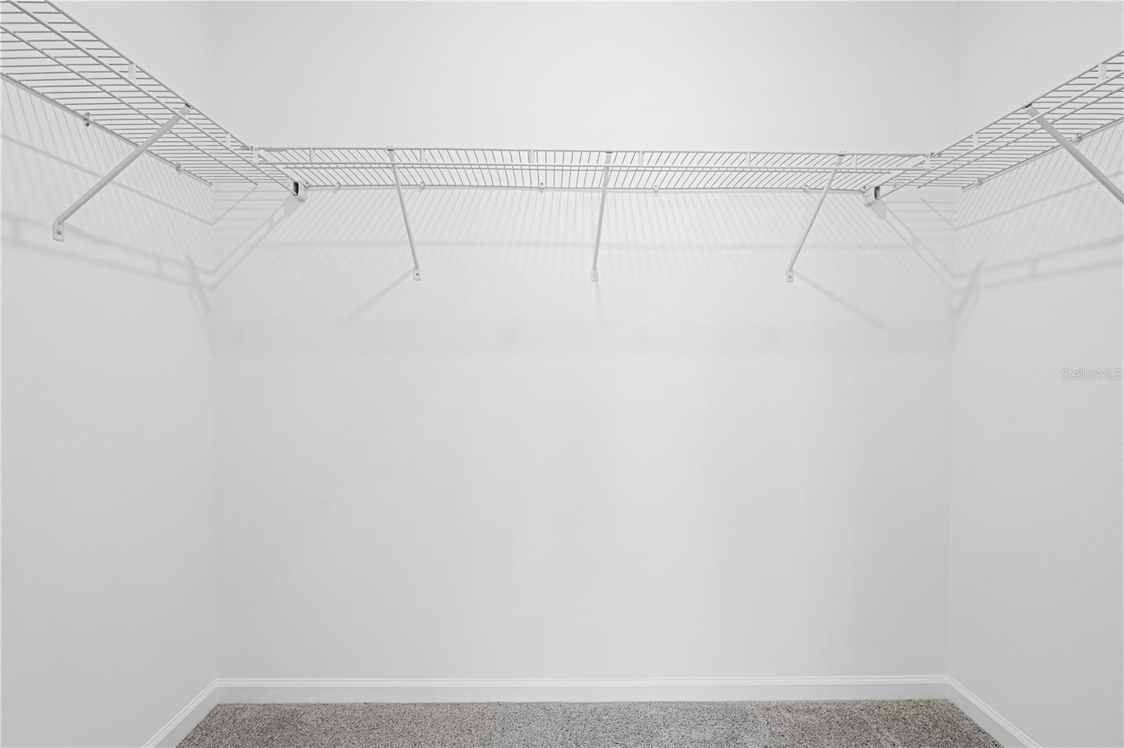 BRENTWOOD TH - Residential Lease