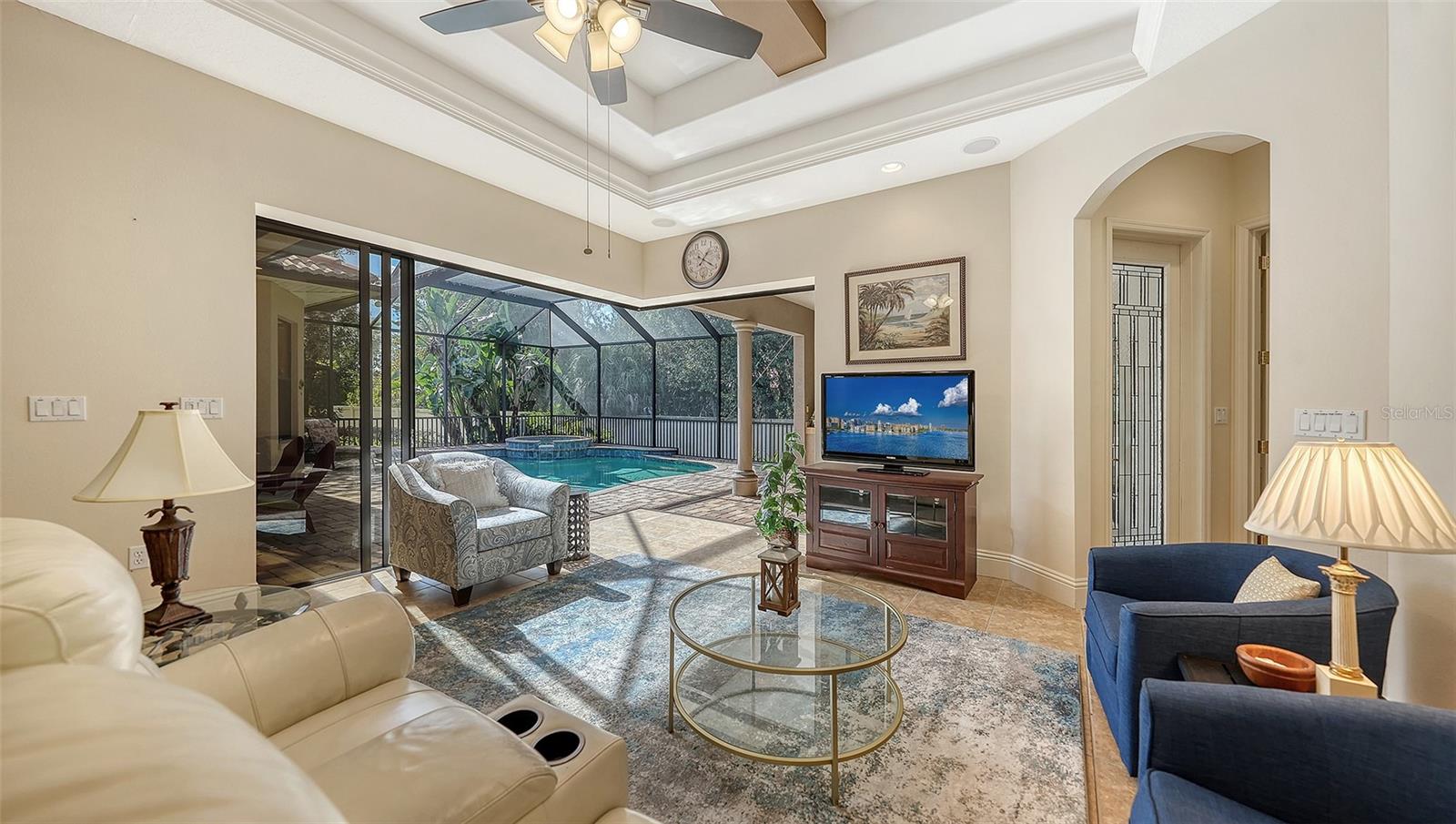 TUSCANA - Residential