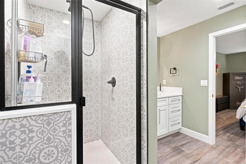 Tiny photo for 5240 Royal Oak Drive, Fruitland Park, FL 34731 (MLS # G5116757)