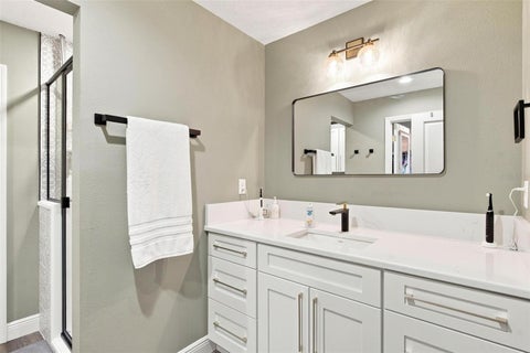 Tiny photo for 5240 Royal Oak Drive, Fruitland Park, FL 34731 (MLS # G5116757)