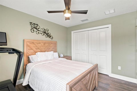 Tiny photo for 5240 Royal Oak Drive, Fruitland Park, FL 34731 (MLS # G5116757)