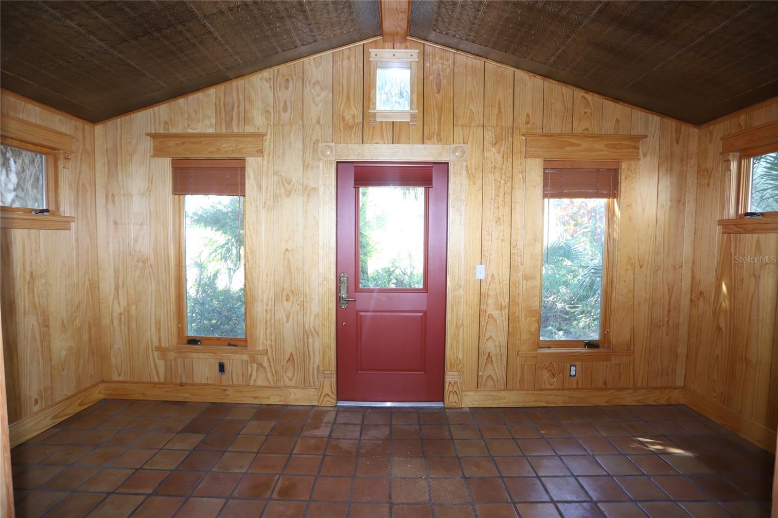 272 ORANGE STREET A-B