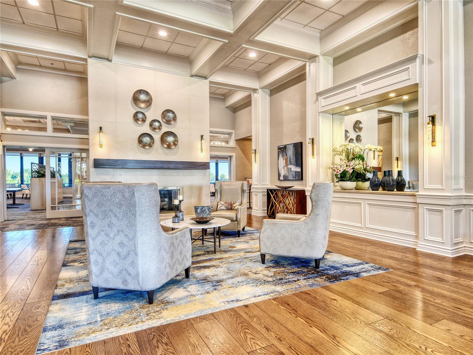 HERITAGE OAKS GOLF & COUNTRY CLUB - Residential