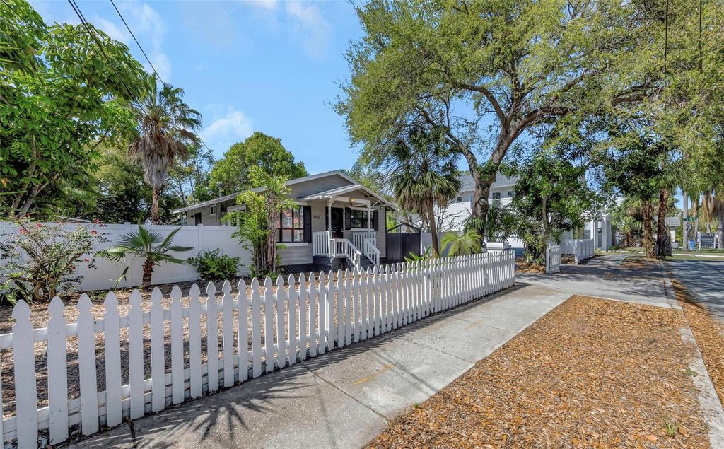 Photo of 1022 8th Street N, St Petersburg, FL 33701 (MLS # TB8485809)