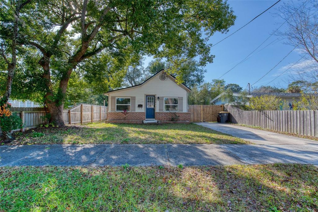 Photo of 4416 Beverly Avenue, Jacksonville, FL 32210 (MLS # V4946591)