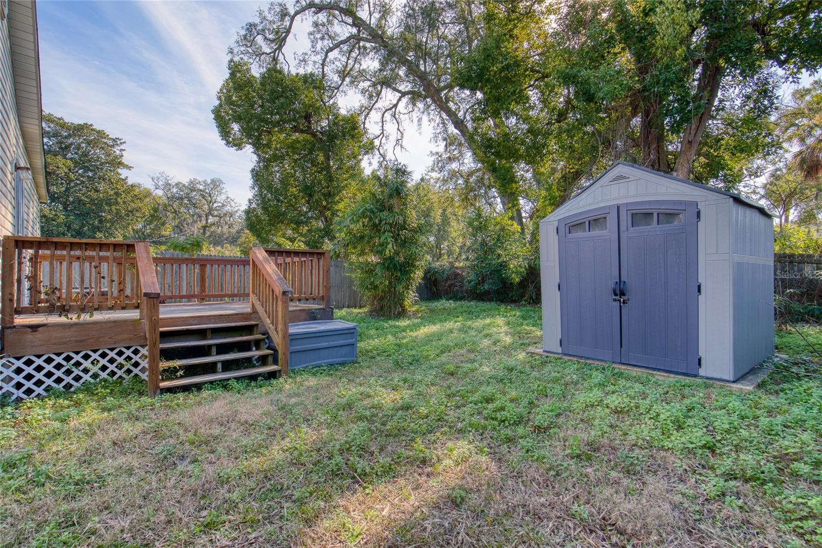 ST JOHNS PARK - Residential