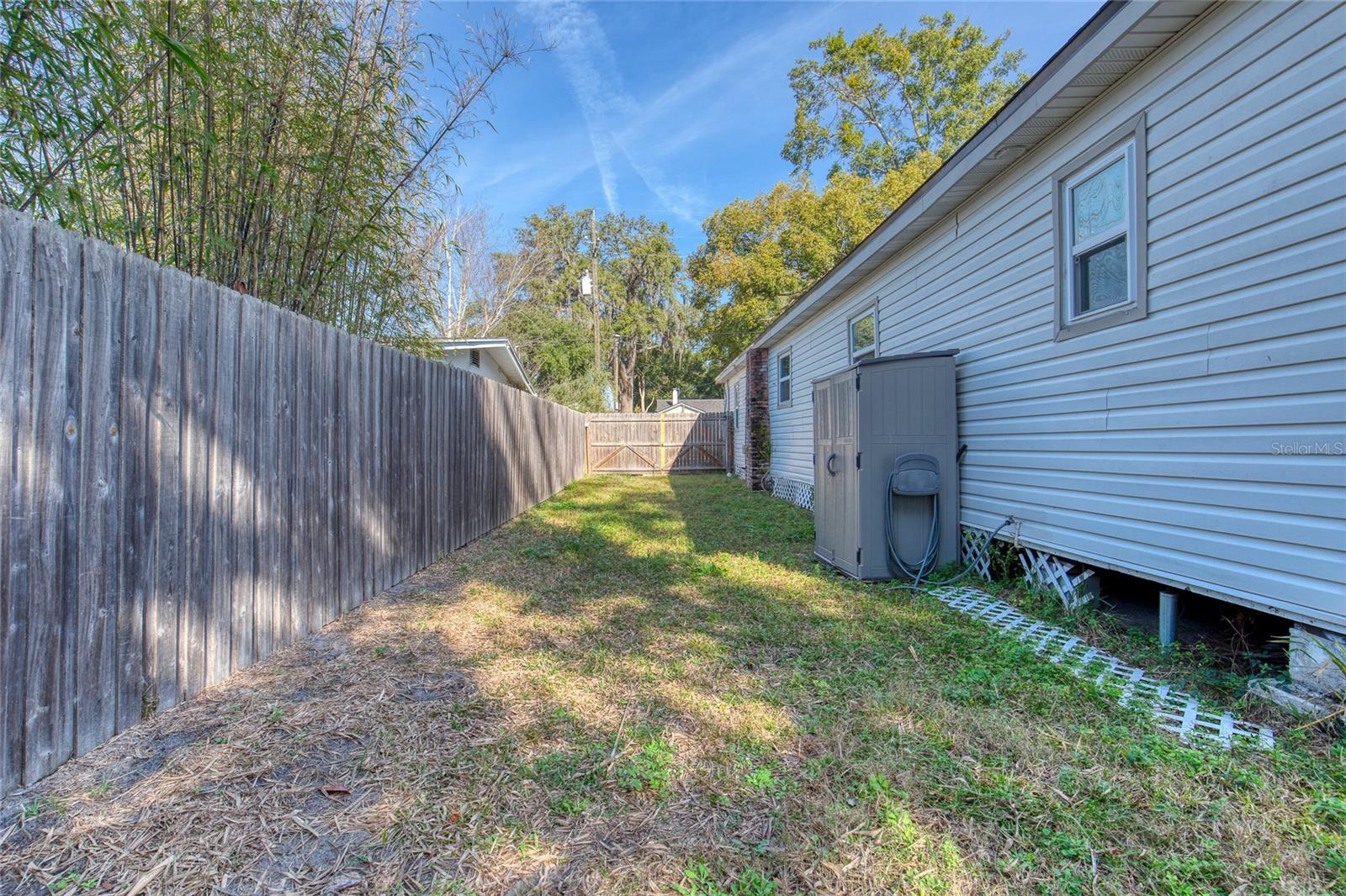 ST JOHNS PARK - Residential