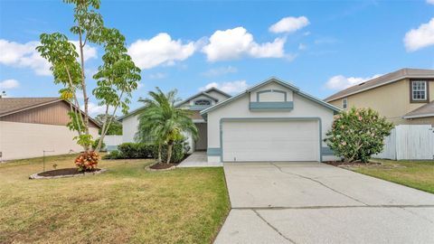 Photo of 412 Emerald Cove Loop, Lakeland, FL 33813 (MLS # L4952740) Photo of 412 Emerald Cove Loop, Lakeland, FL 33813 (MLS # L4952740)