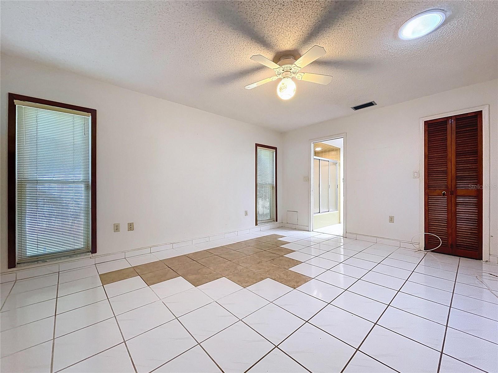 BLUE WATER COVE - Residential