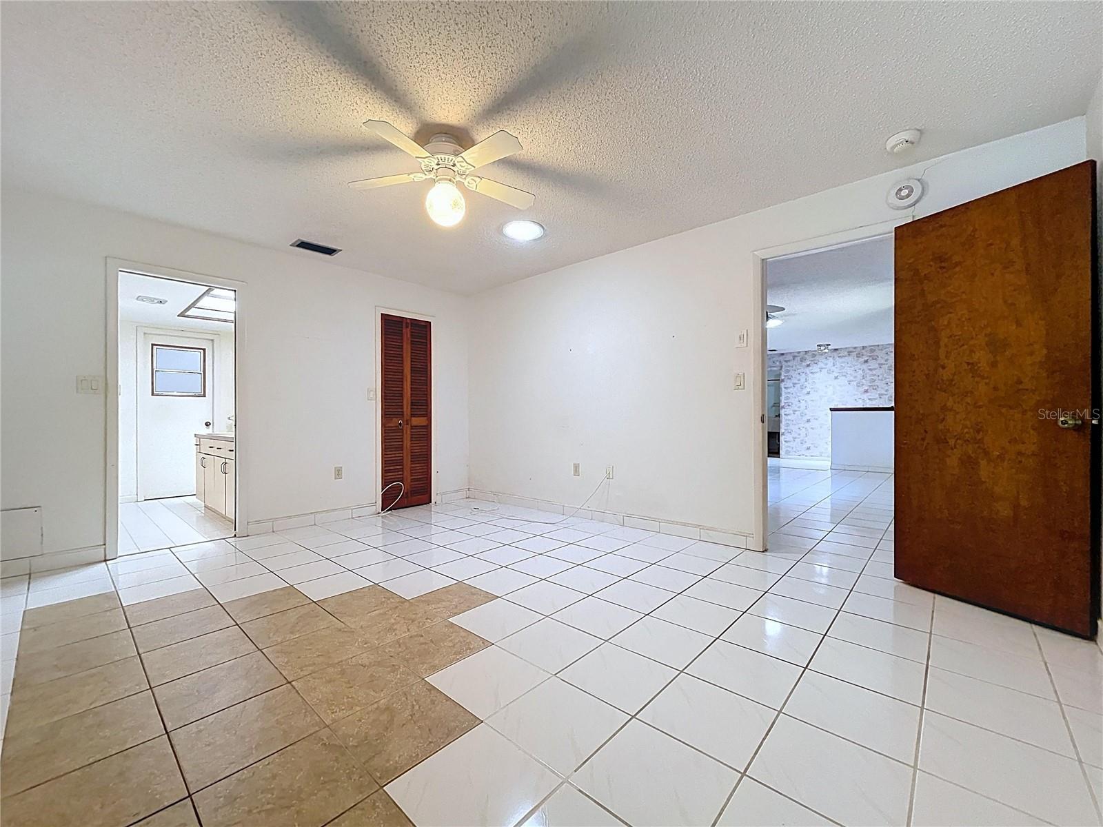 BLUE WATER COVE - Residential