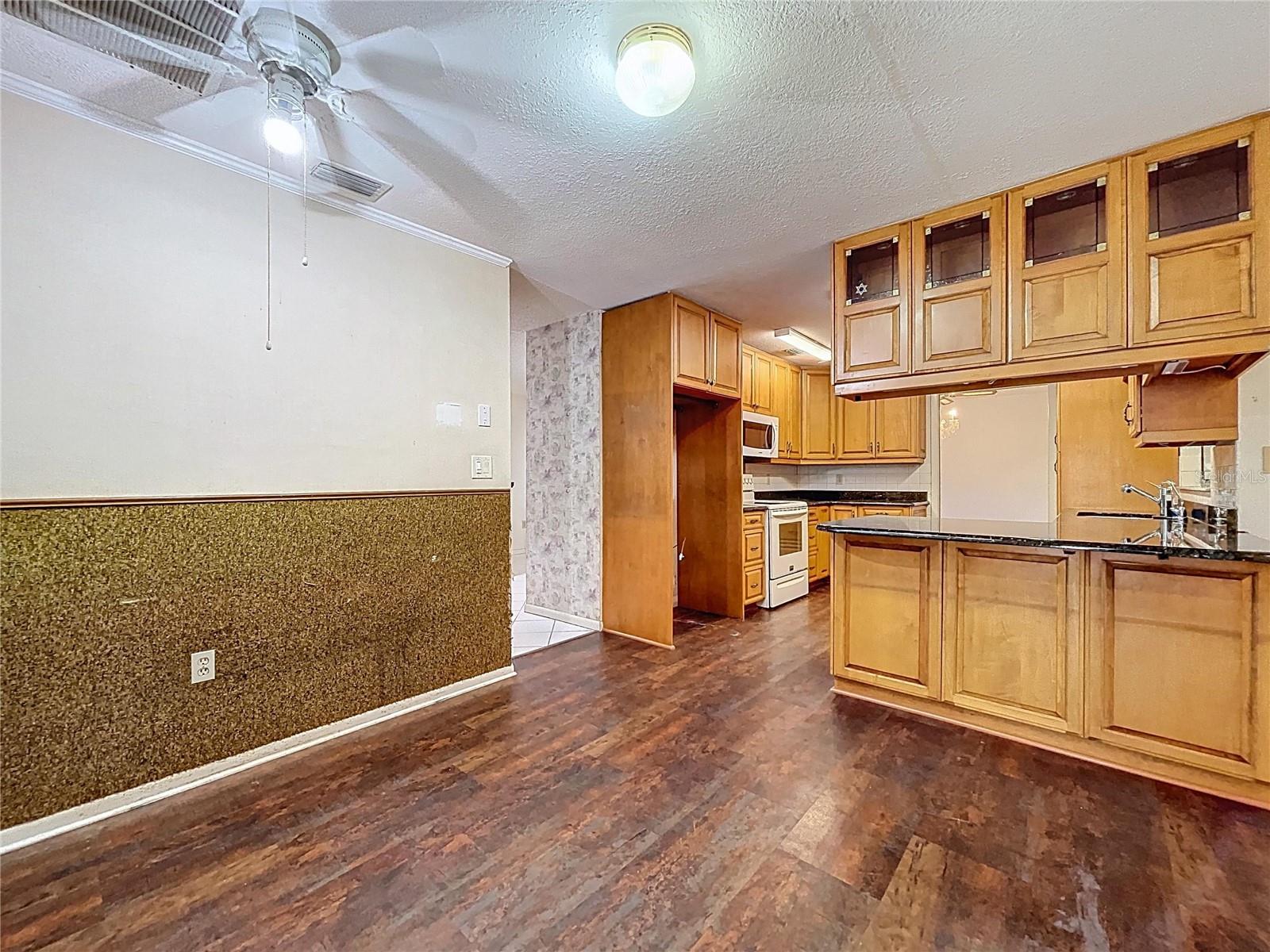 BLUE WATER COVE - Residential