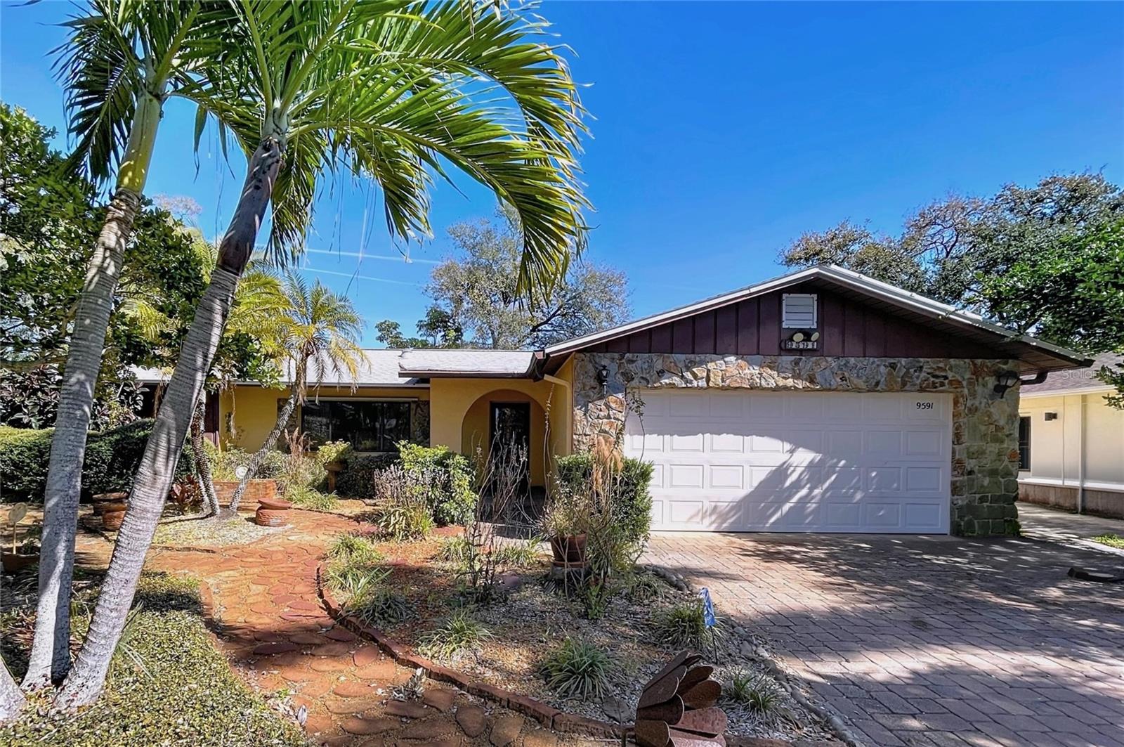 BLUE WATER COVE - Residential