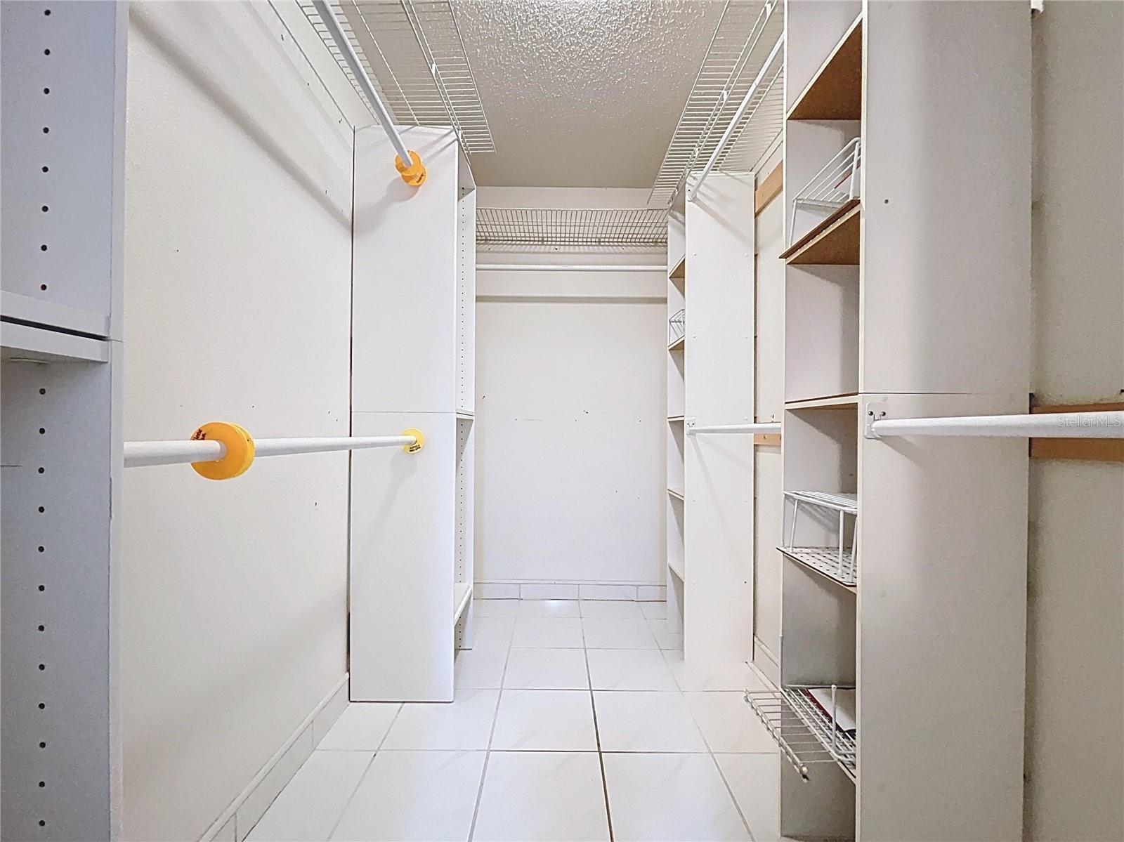 BLUE WATER COVE - Residential