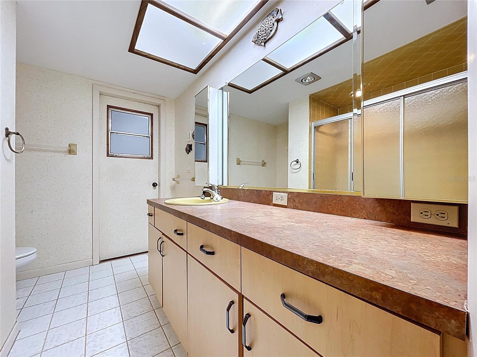 BLUE WATER COVE - Residential