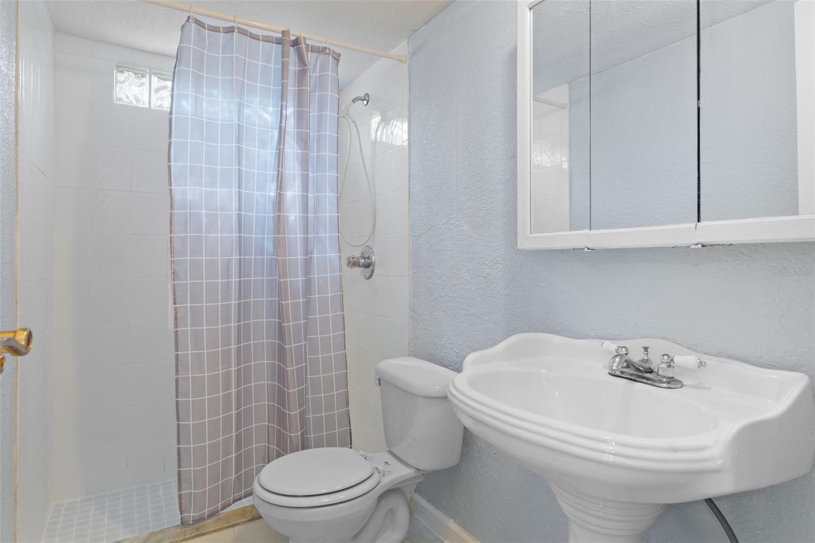 FOREST LAKE NORTH - Residential