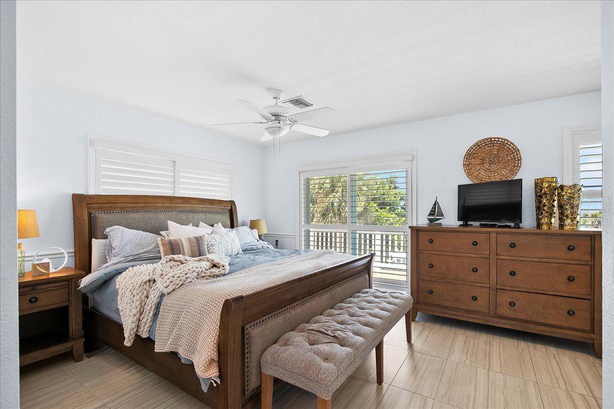 ACREAGE AND UNREC - Residential