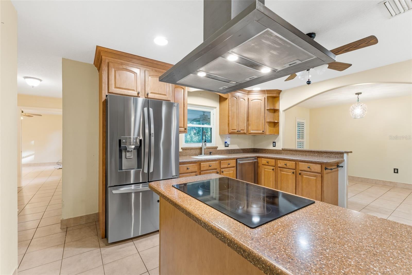 638 ORANGE COURT