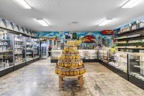 Tiny photo for 155 SE Us Highway 19, Crystal River, FL 34429 (MLS # OM692647)