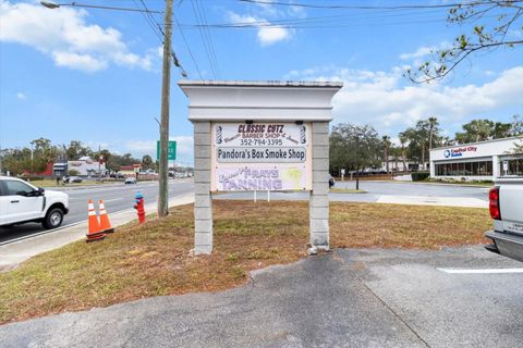 Tiny photo for 155 SE Us Highway 19, Crystal River, FL 34429 (MLS # OM692647)