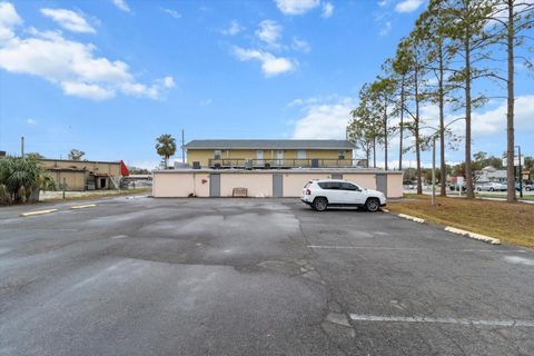 Tiny photo for 155 SE Us Highway 19, Crystal River, FL 34429 (MLS # OM692647)