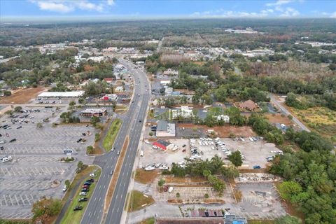 Tiny photo for 155 SE Us Highway 19, Crystal River, FL 34429 (MLS # OM692647)