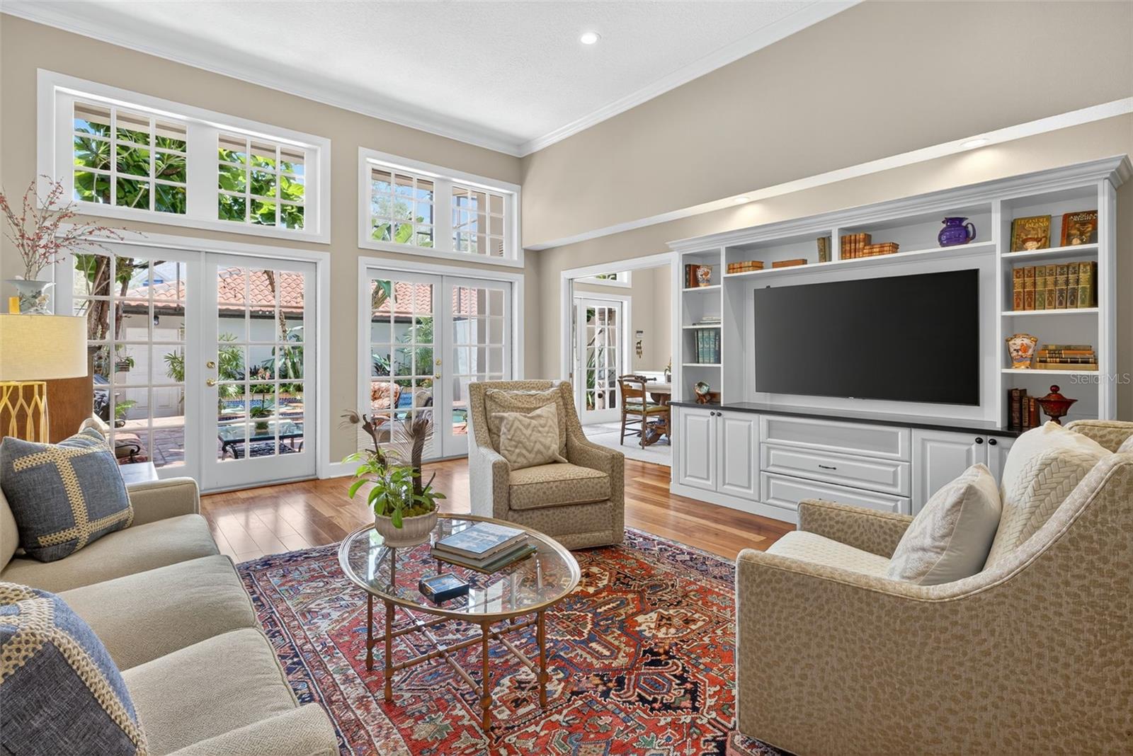 4965 BAYSHORE BOULEVARD 4965