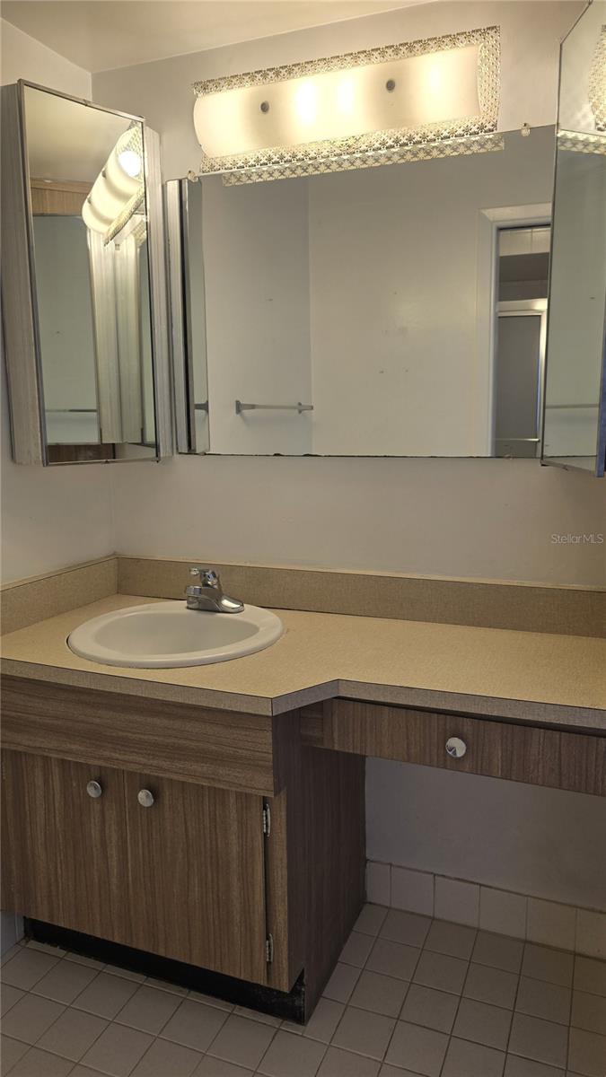 TAHITIAN GARDENS CONDO - Residential