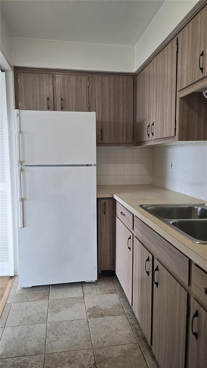 TAHITIAN GARDENS CONDO - Residential