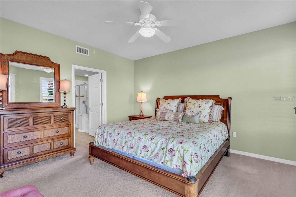 LAKESIDE AT ISLES ON PALMER RANCH - Residential