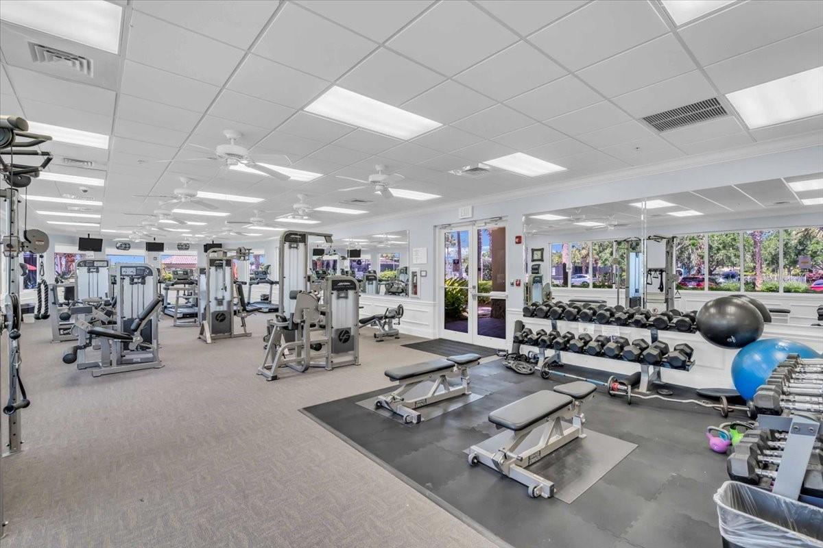 LAKESIDE AT ISLES ON PALMER RANCH - Residential