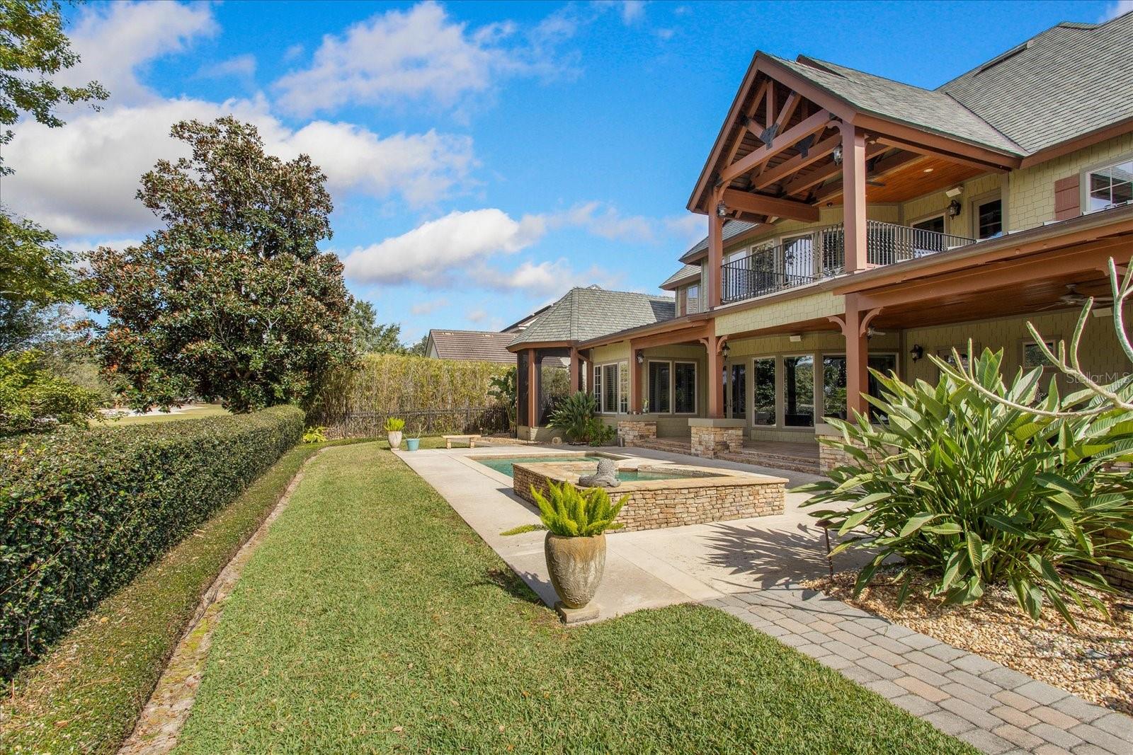 KEENES POINTE - Residential