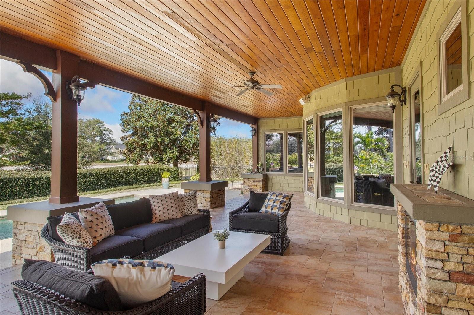 KEENES POINTE - Residential