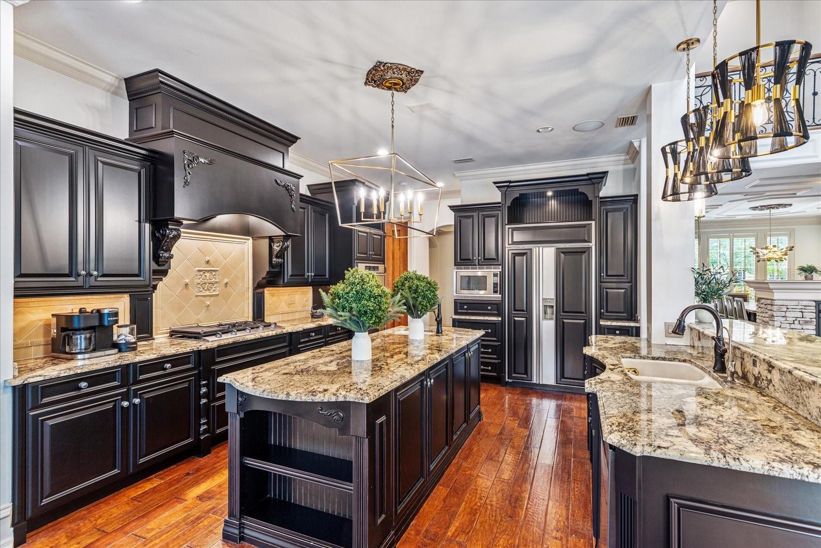 KEENES POINTE - Residential